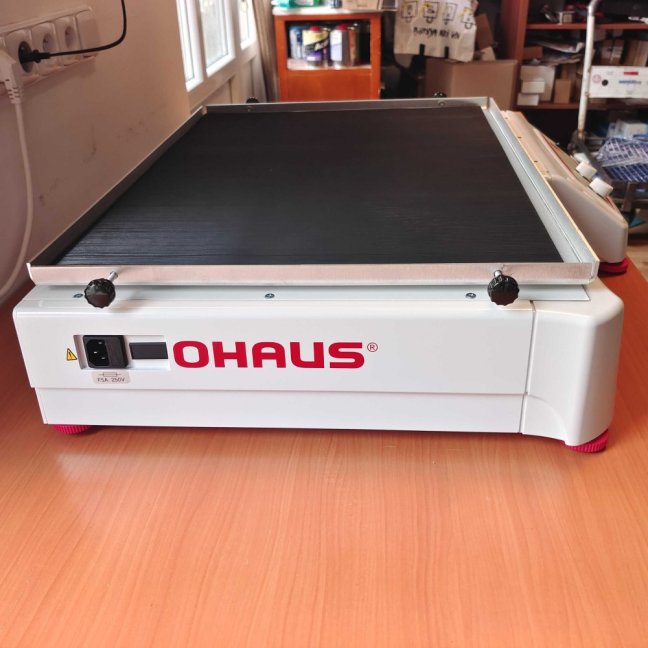 SHHD2325AL analogová orbitální třepačka Ohaus