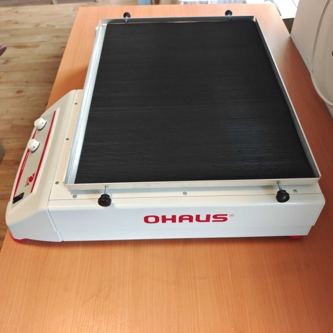 SHHD2325AL analogová orbitální třepačka Ohaus