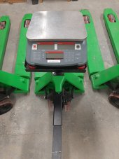 Půjčovné počítacích paletových vozíků s váhou