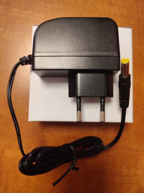 Neoriginální adaptér k vahám Ohaus V41XWE, V22PWE