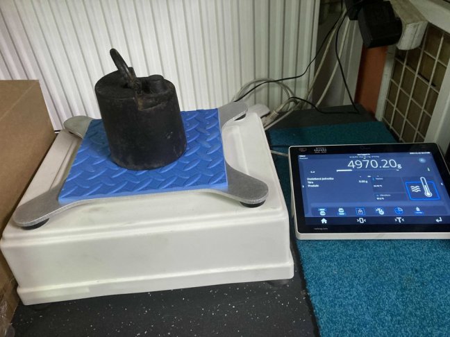 Standardní kalibrace závaží 1 kg - 20 kg, třídy M1, M2, M3,  2 - 5 kusů závaží