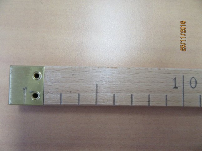 Dřevěný cejchovaný metr hranatý (2)
