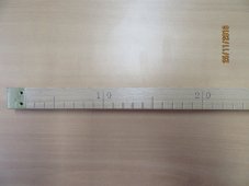 Dřevěný cejchovaný metr hranatý