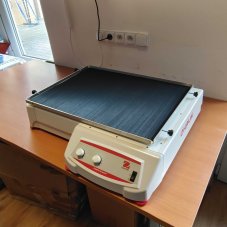 SHHD2325AL analogová orbitální třepačka Ohaus